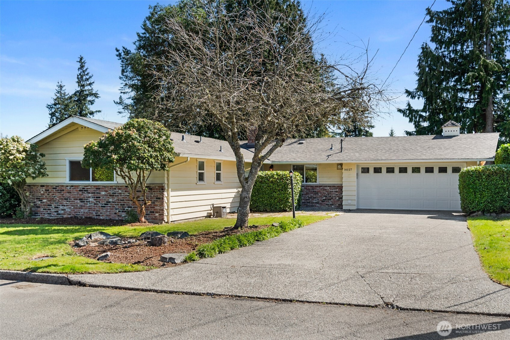 16127 SE 5th Street, Bellevue, WA 98008