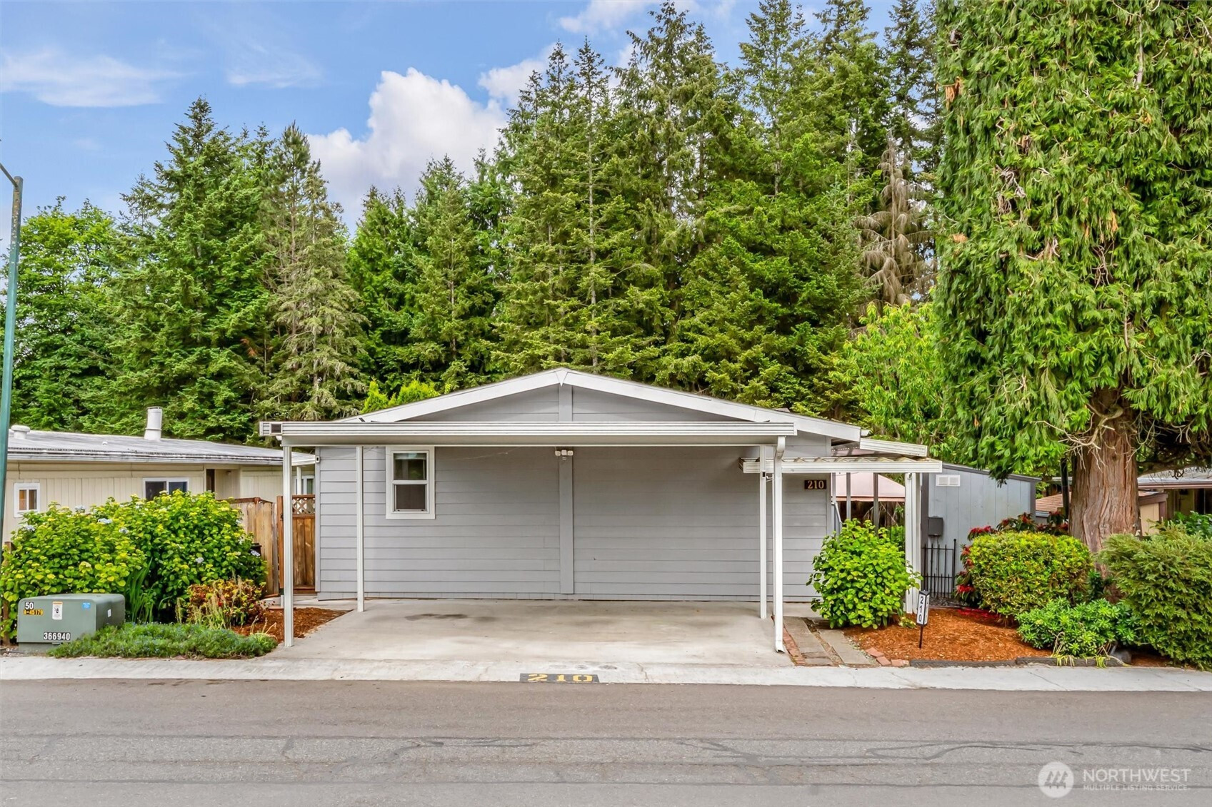 1725 242nd Street SE, Bothell, WA 98021