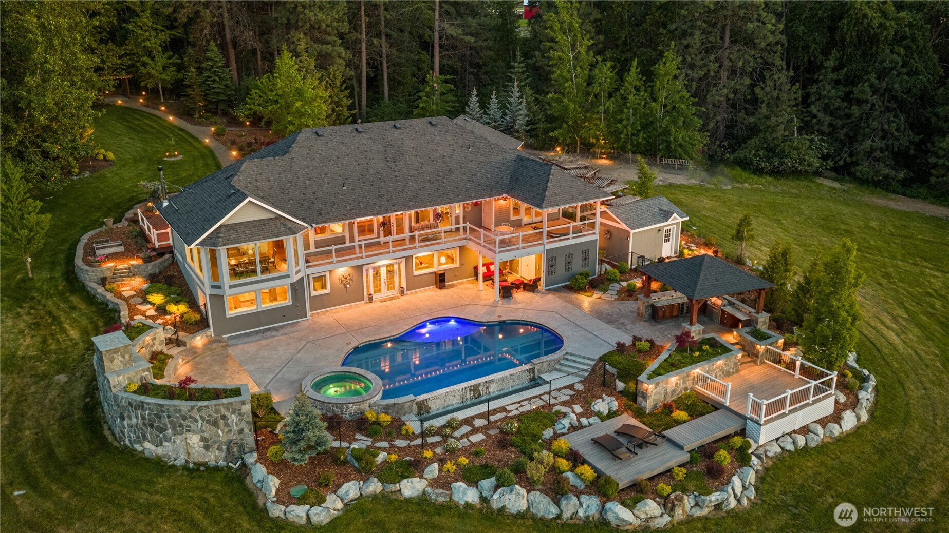 6521 Upper Peoh Point Road, Cle Elum, WA 98922