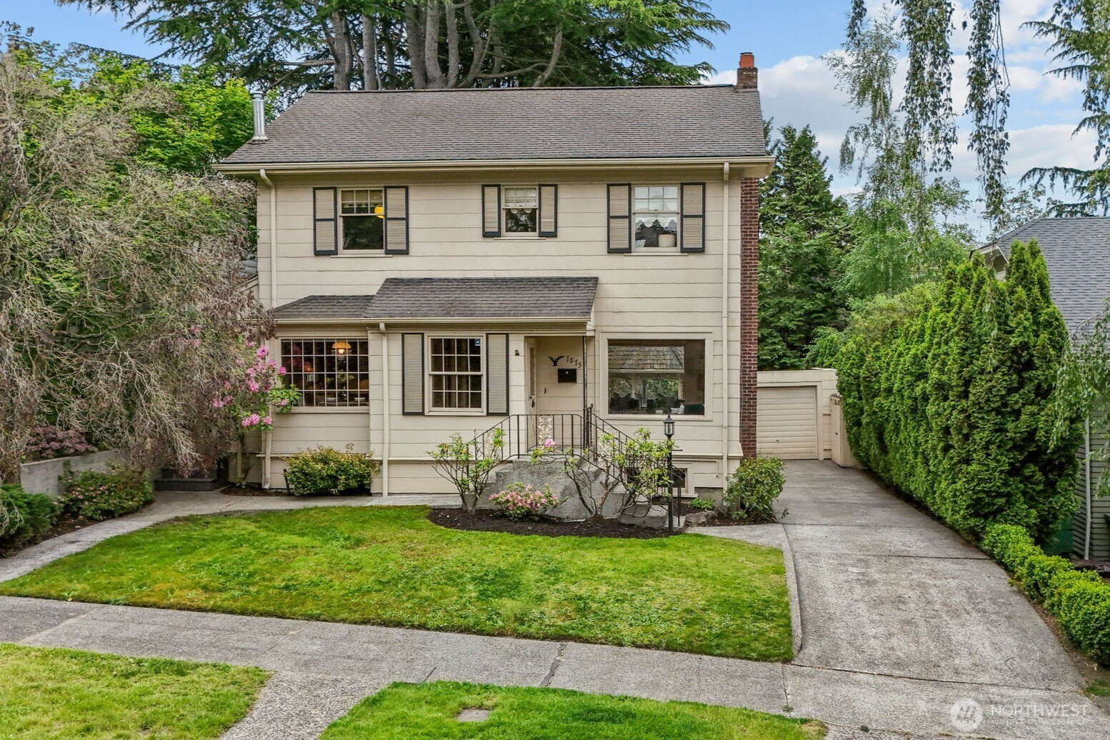 1875 E Hamlin Street, Seattle, WA 98112