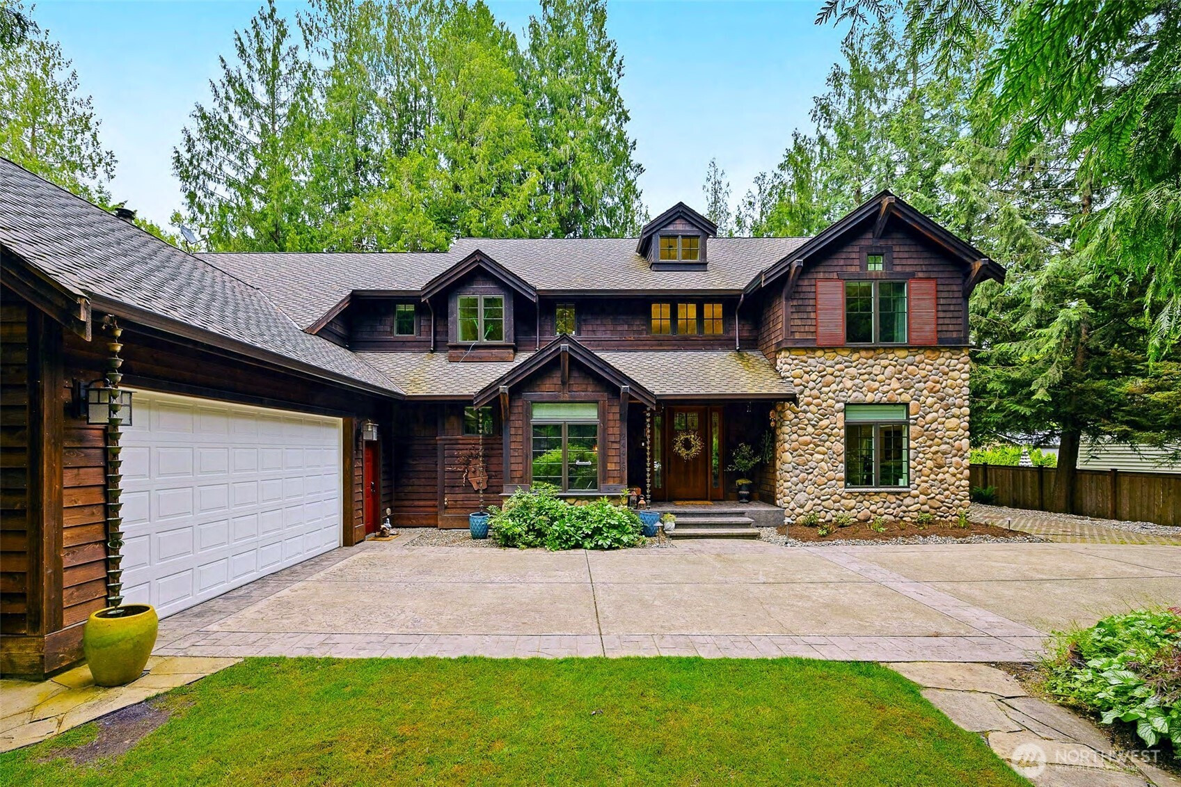 24416 249th Avenue E, Maple Valley, WA 98038