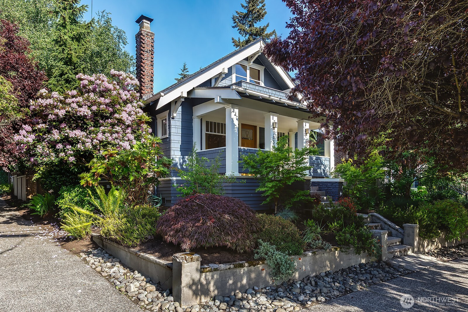 7056 26th Avenue NW, Seattle, WA 98117
