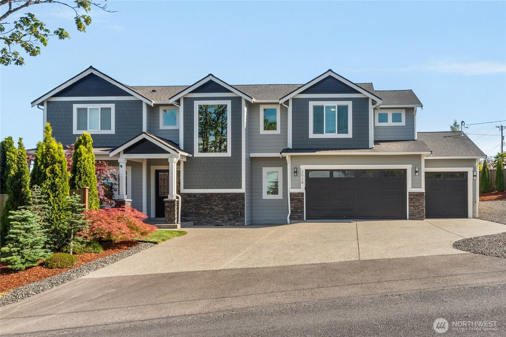 3028 64th Street E, Tacoma, WA 98443