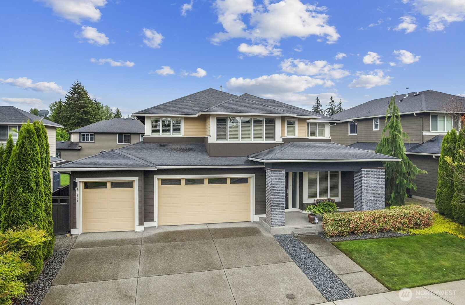 10521 SE 277th Place, Kent, WA 98030
