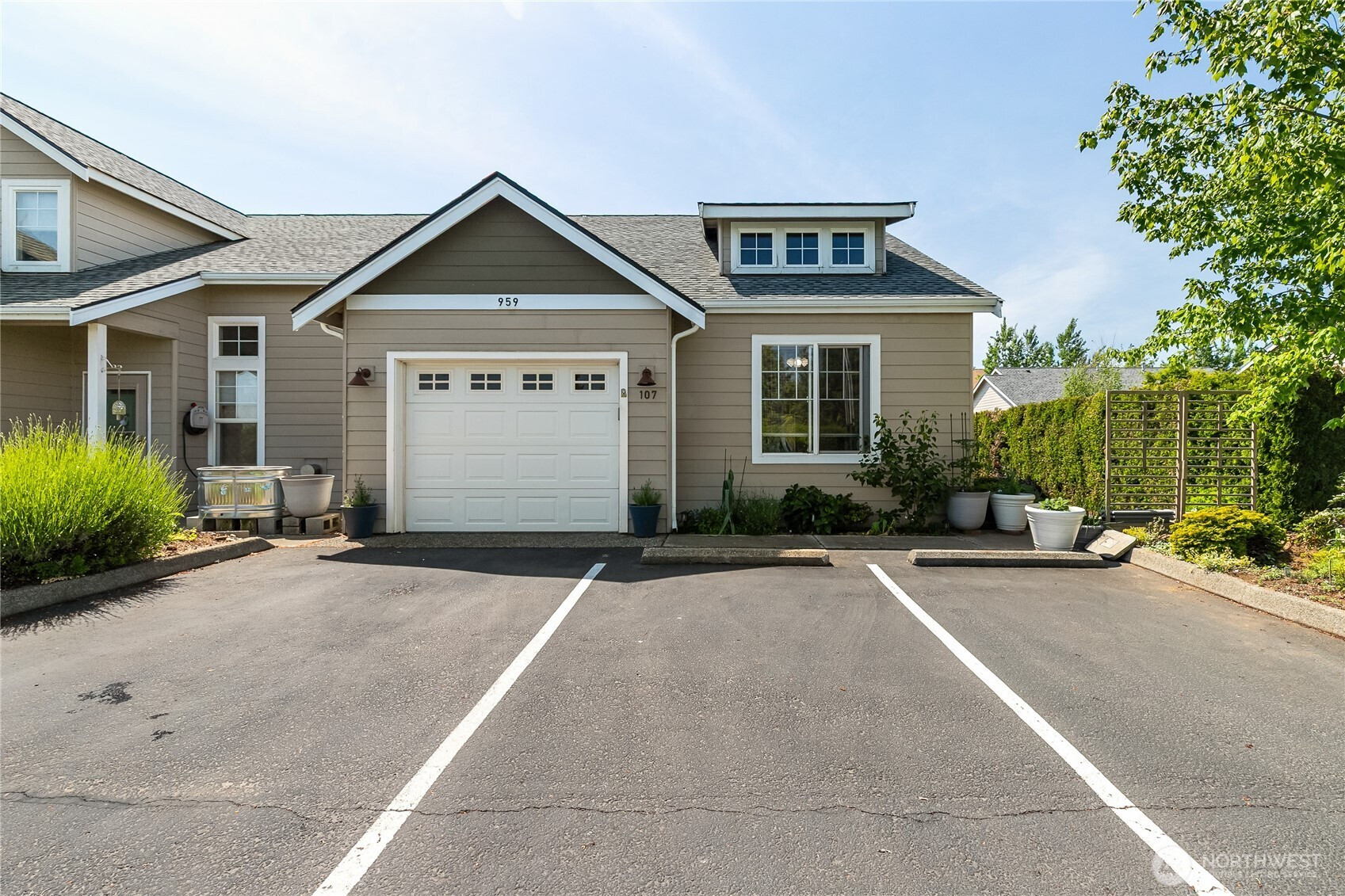 959 Aaron Drive, Lynden, WA 98264