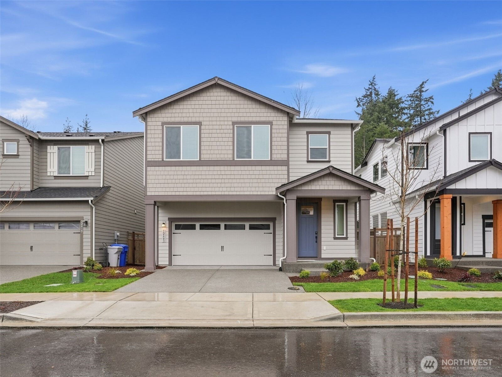 32041 Myrtle Avenue SE, Black Diamond, WA 98010
