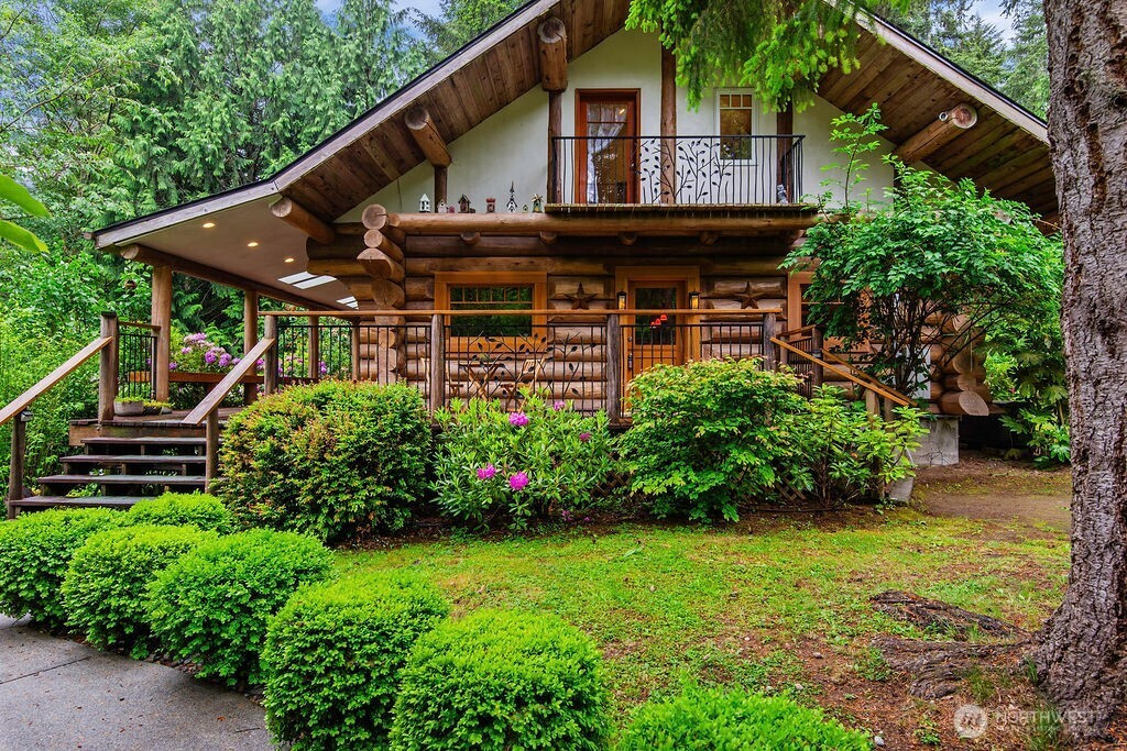 28505 137th Avenue SW, Vashon, WA 98070