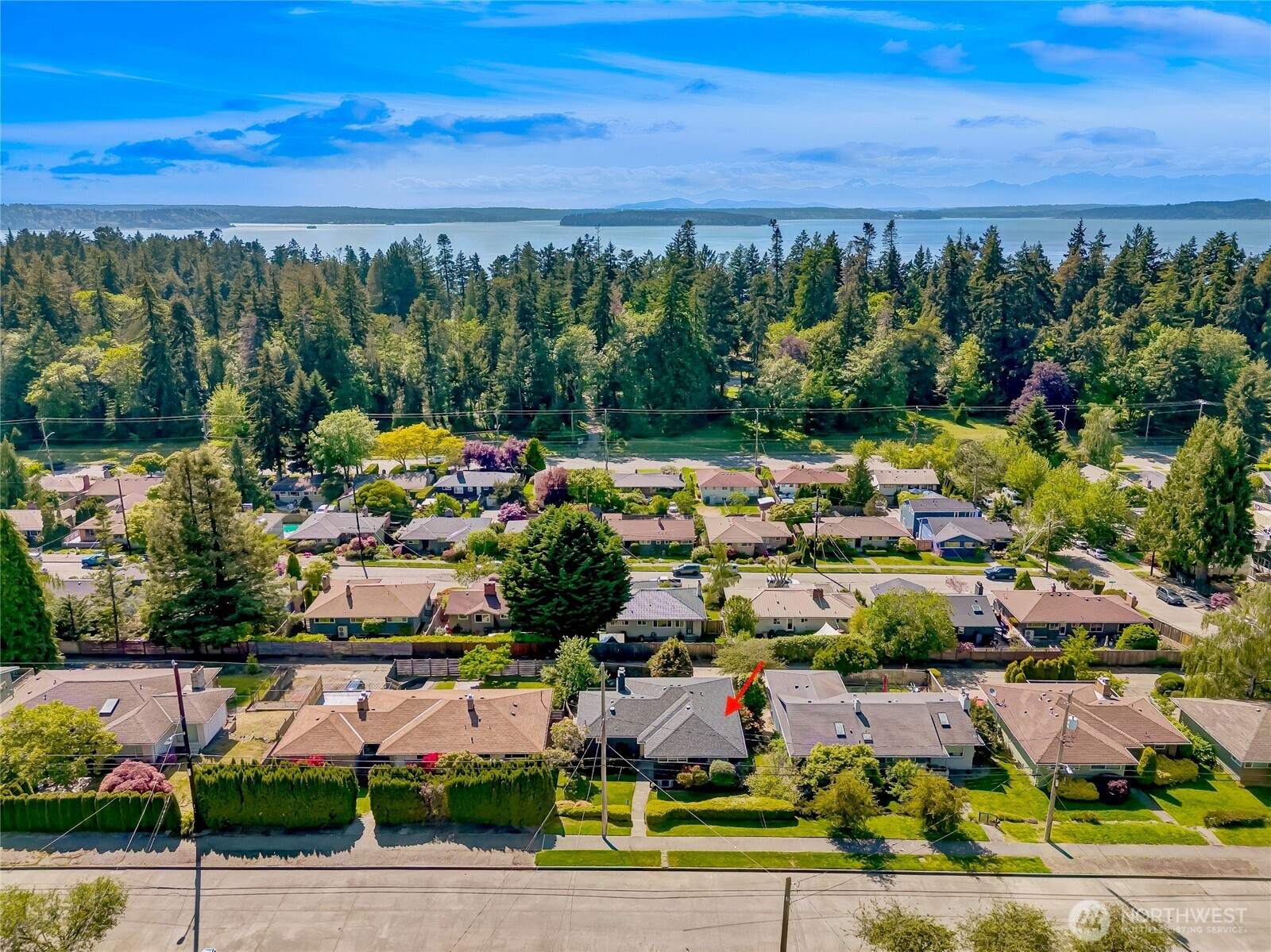 7571 45th Avenue SW, Seattle, WA 98136