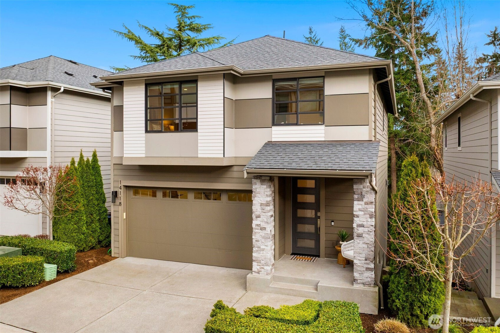 14118 74th Court NE, Kirkland, WA 98034