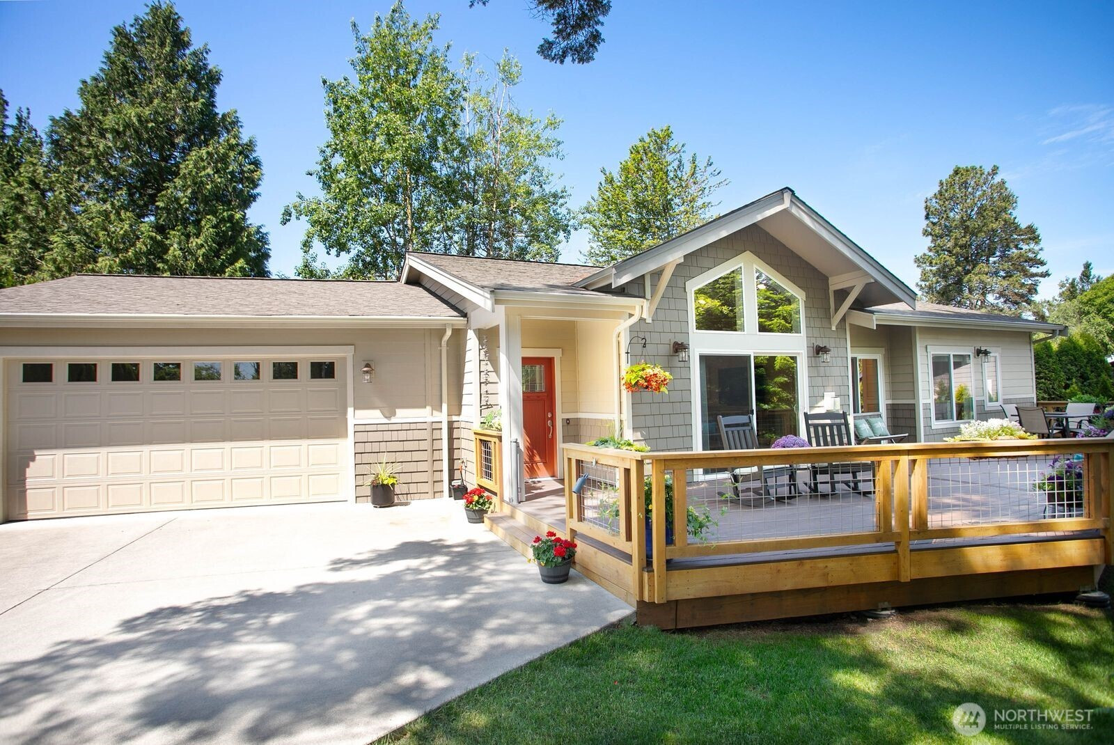 8149 Skeena Way, Blaine, WA 98230