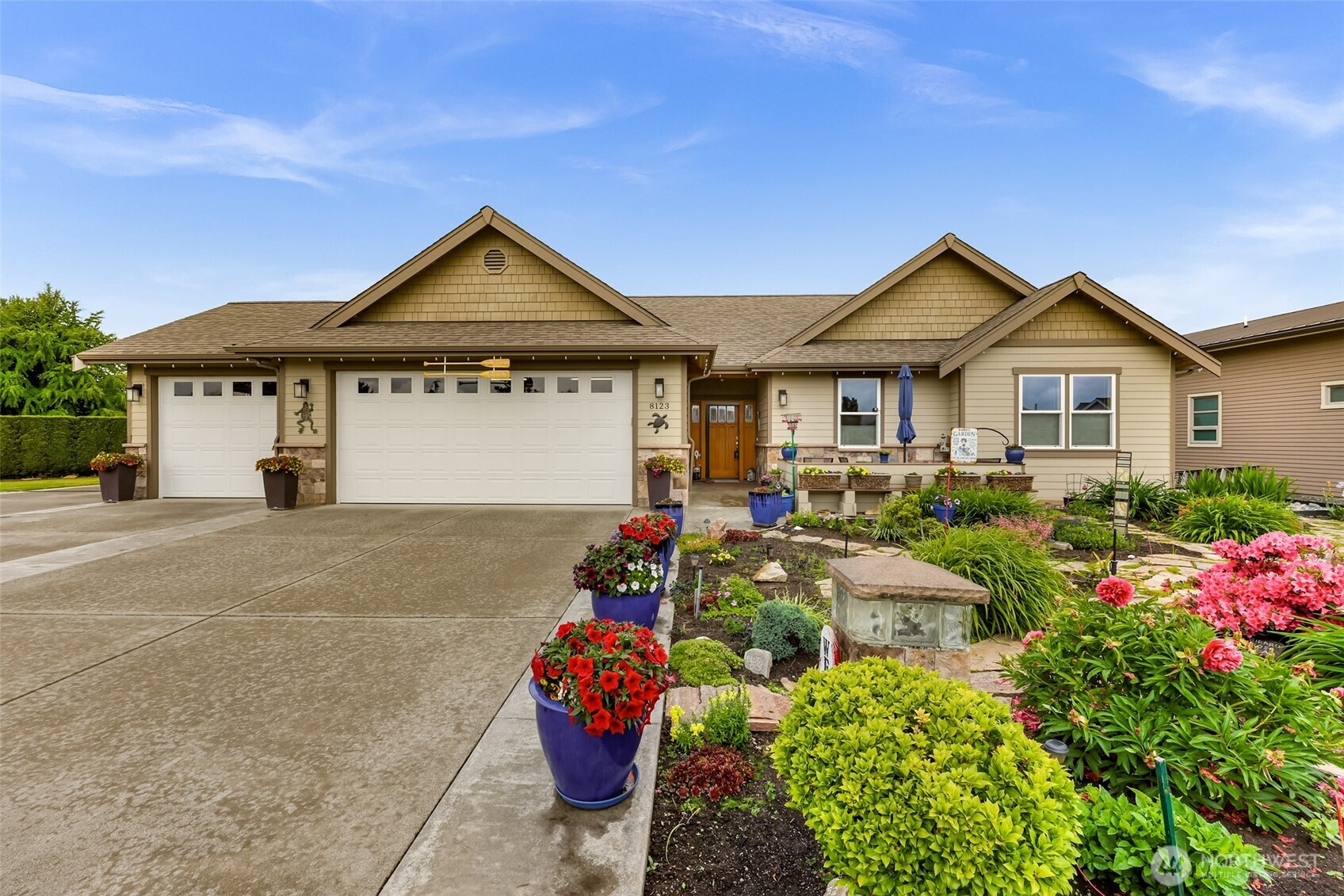 8123 Coquitlam Place, Blaine, WA 98230