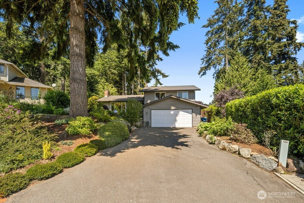 24306 87th Place W, Edmonds, WA 98026