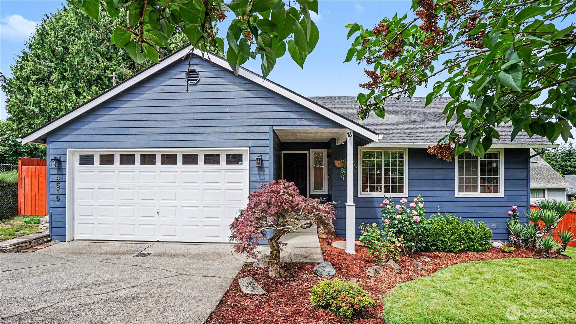 4610 S 160th Street S, Tukwila, WA 98188