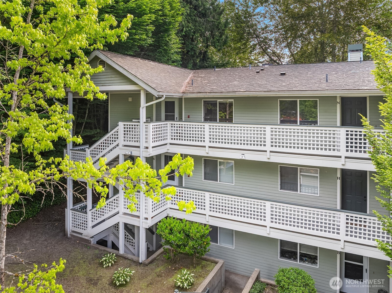 12323 NE 97th Street, Kirkland, WA 98033