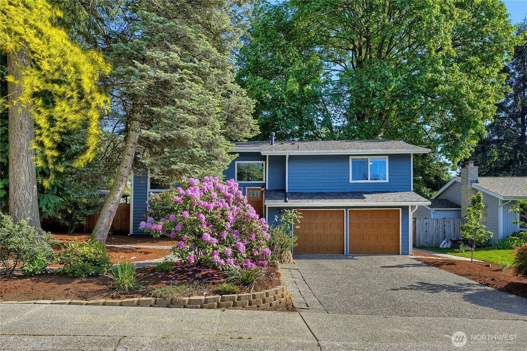 11821 SE 67th Place, Bellevue, WA 98006