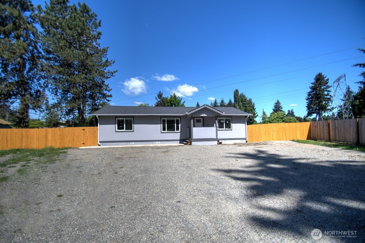 8933 Figberry Court SE, Yelm, WA 98597