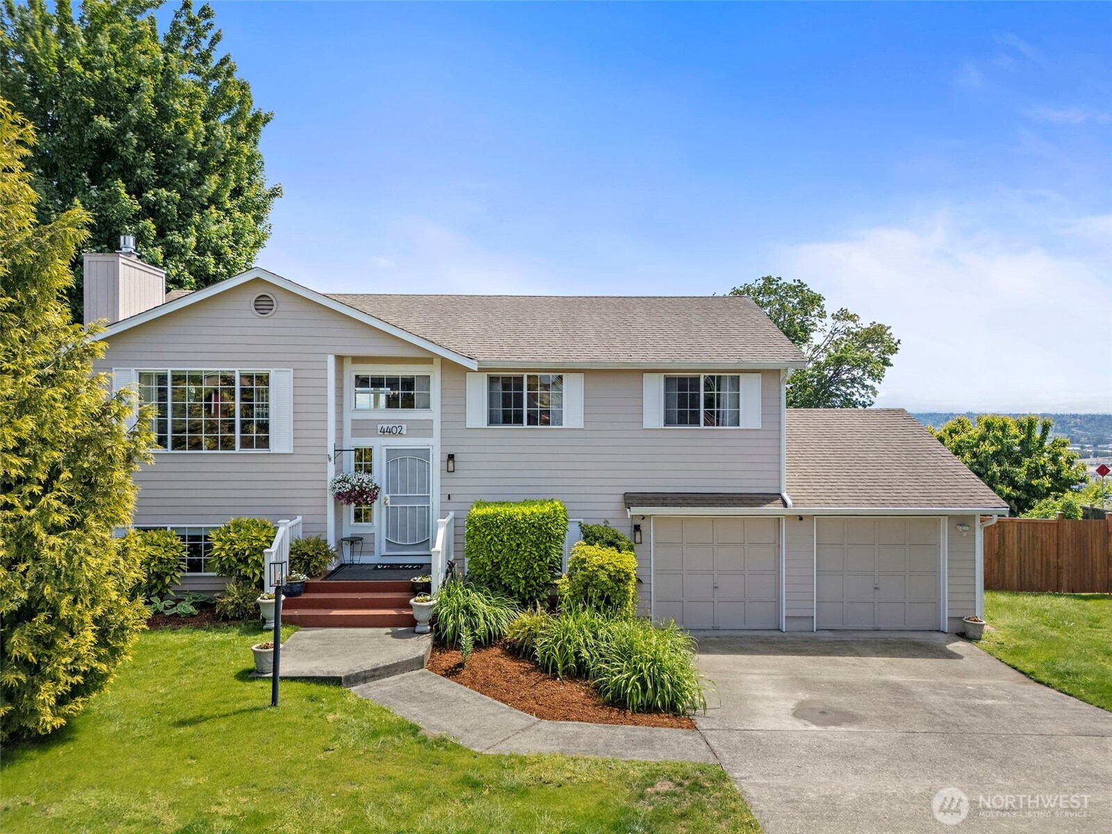 4402 30th Street NE, Tacoma, WA 98422