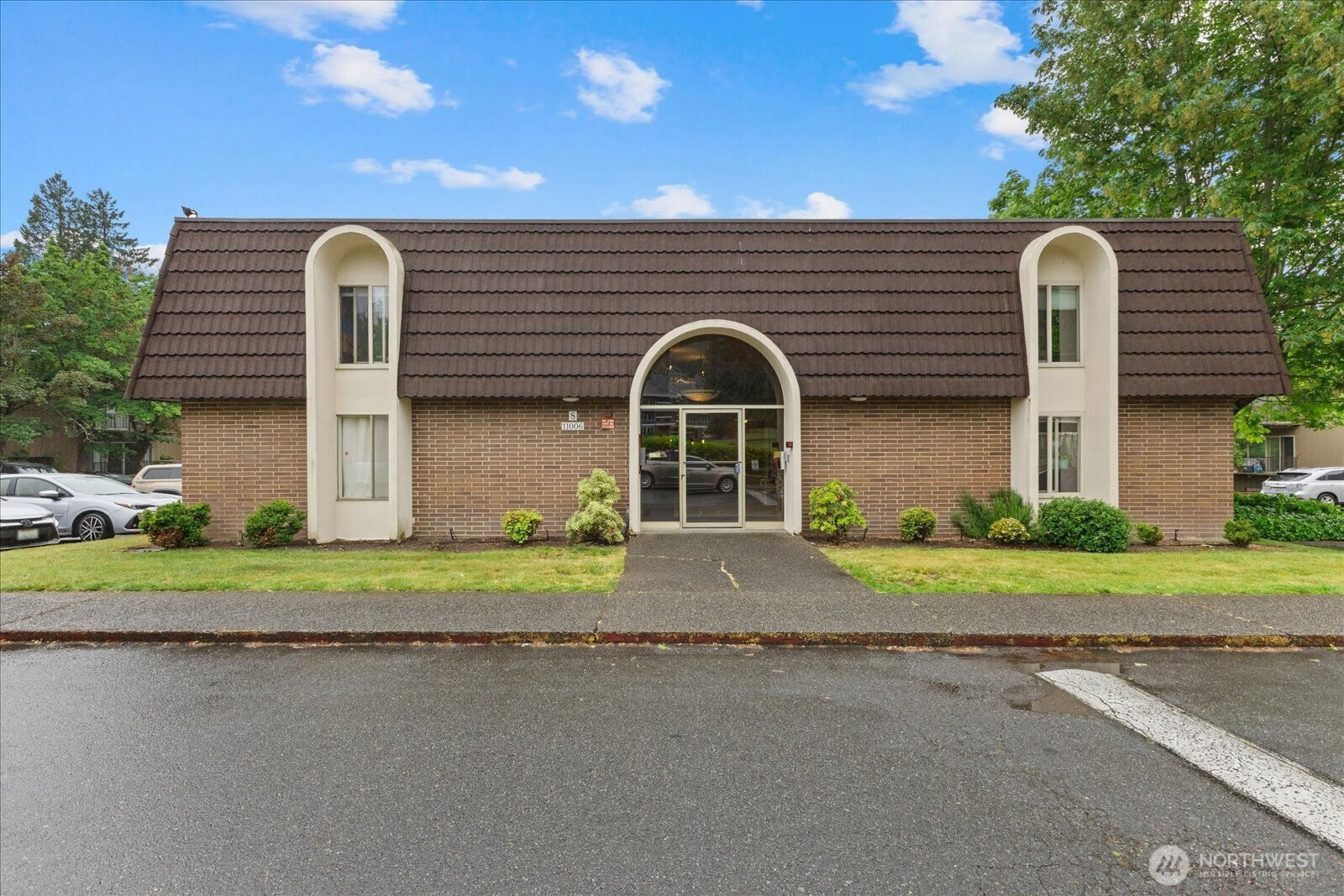 11006 NE 68th Street, Kirkland, WA 98033