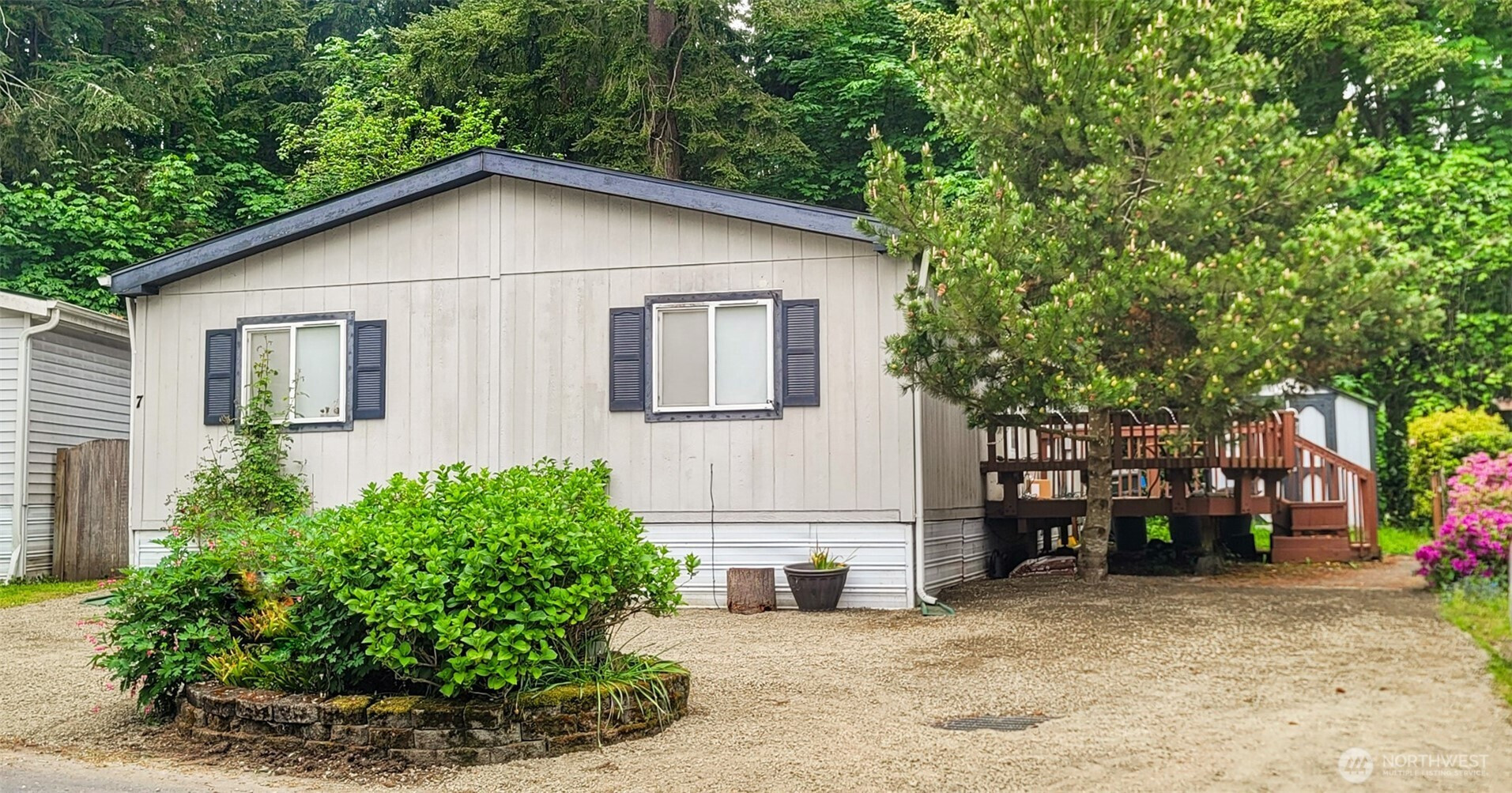 28454 SE 168th Avenue, Kent, WA 98042
