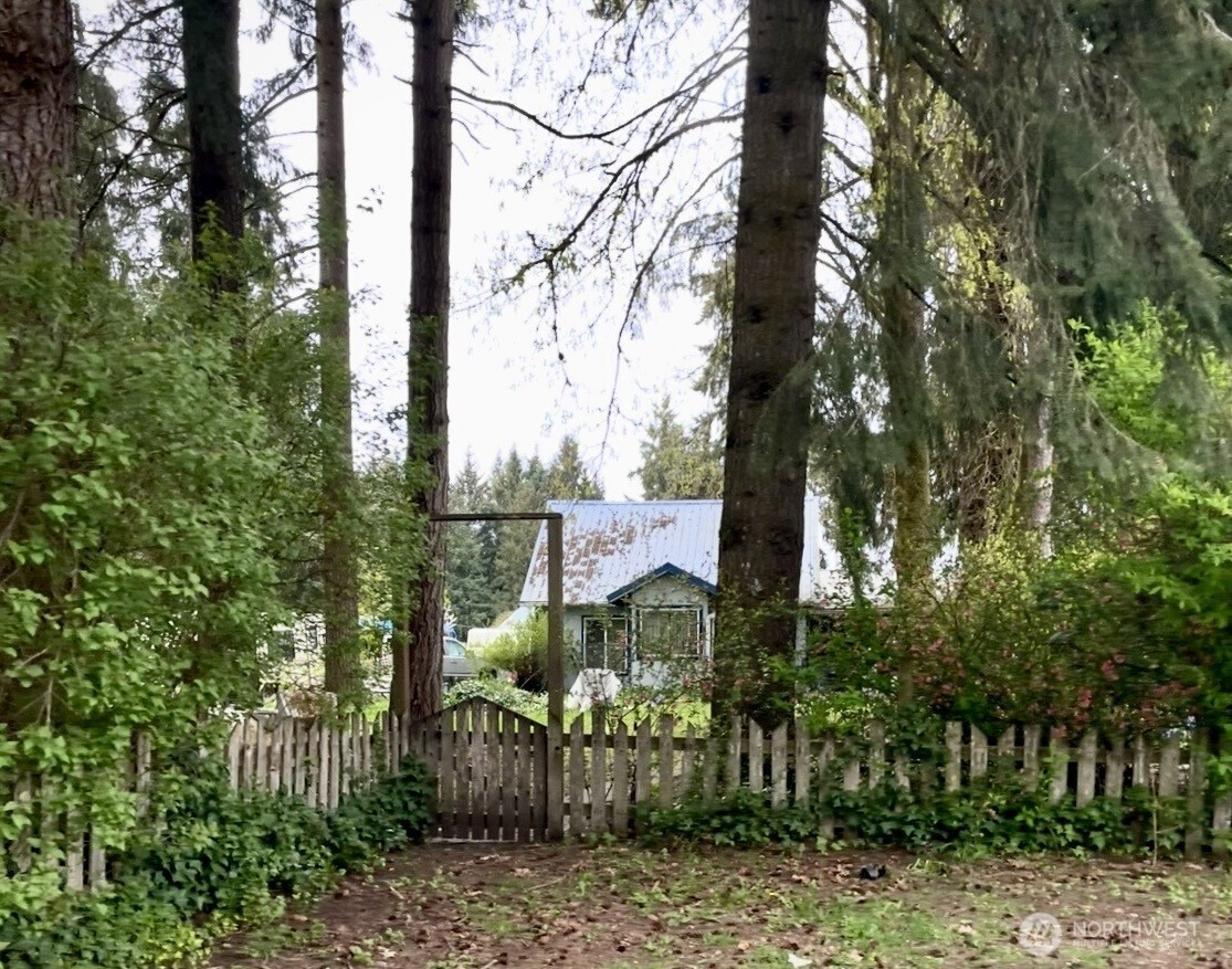 8638 178th Avenue SW, Rochester, WA 98579