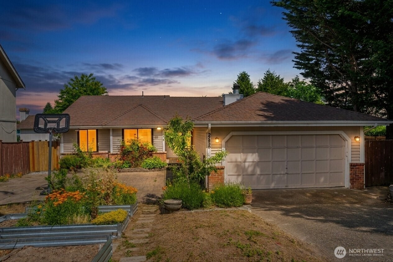 27830 121st Place SE, Kent, WA 98030