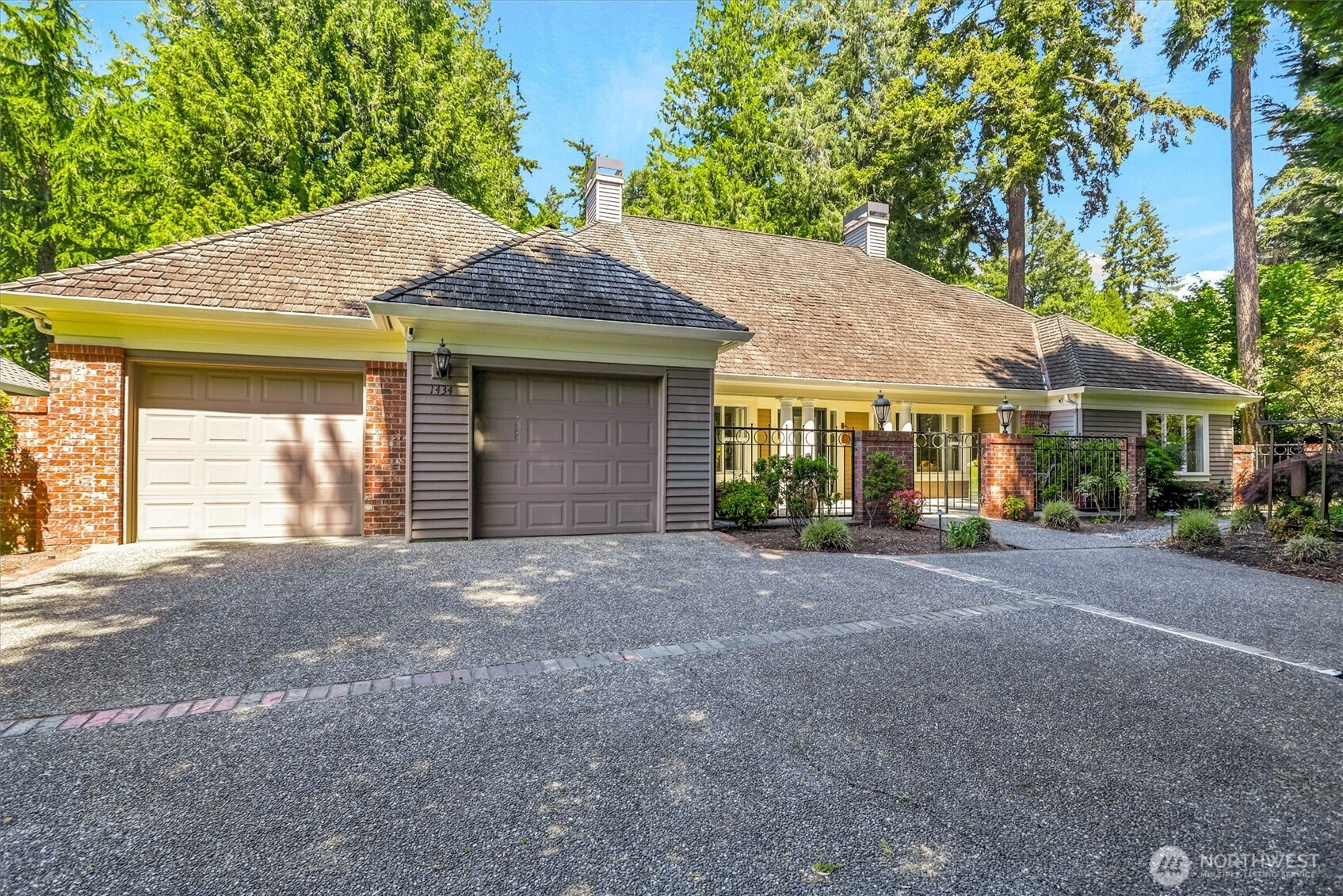 1434 108th Avenue NE, Bellevue, WA 98004