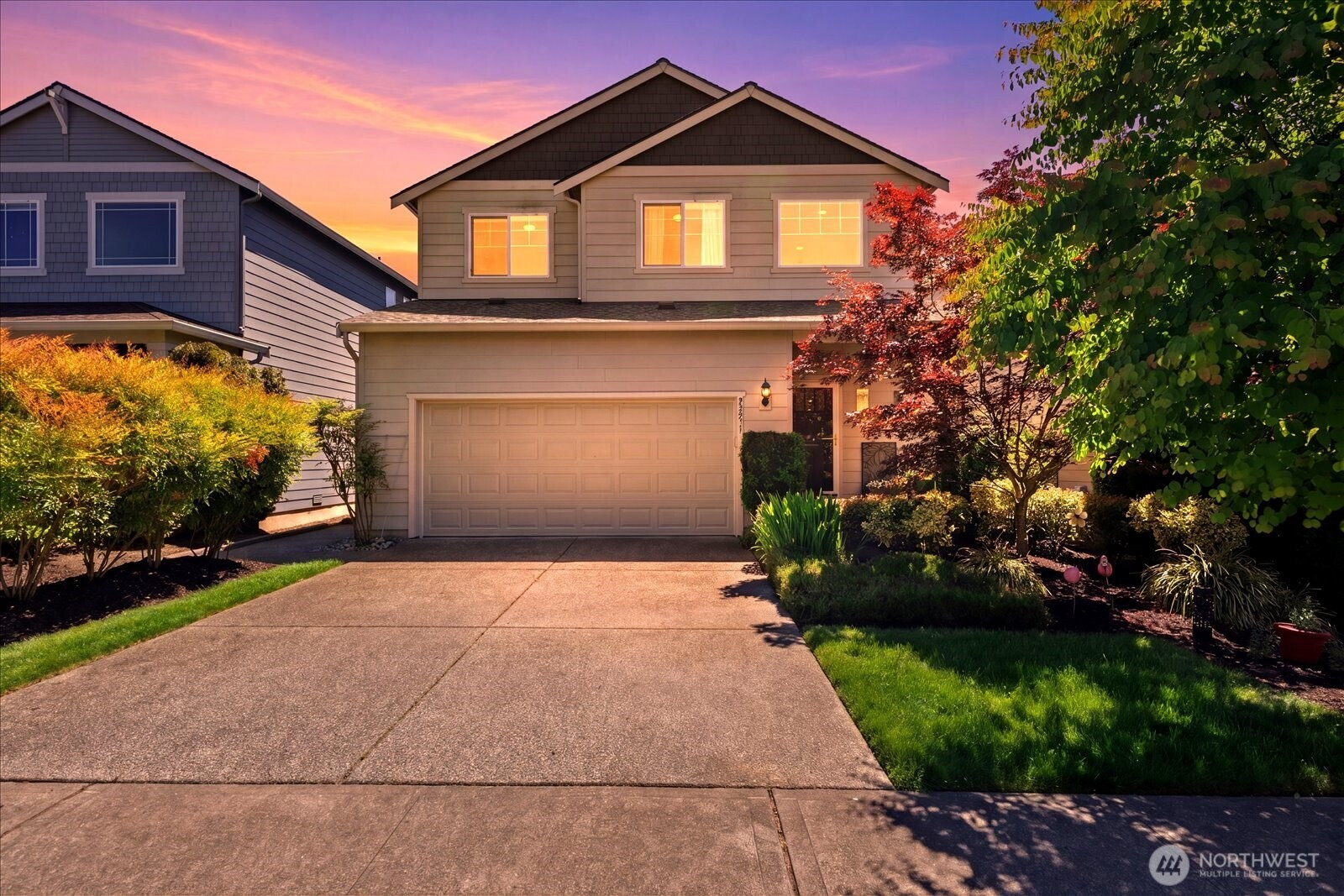 24211 SE 258th Wy, Maple Valley, WA 98038
