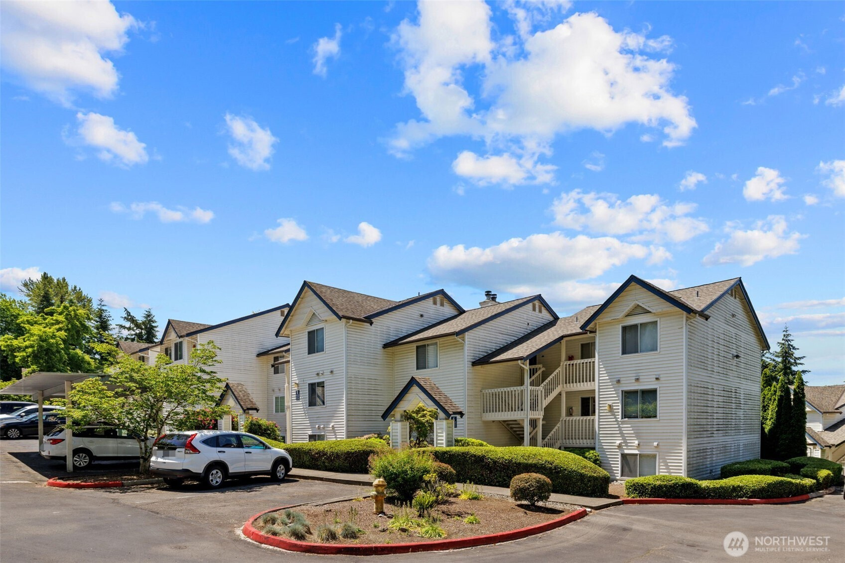 1900 NE 48th Street, Renton, WA 98056