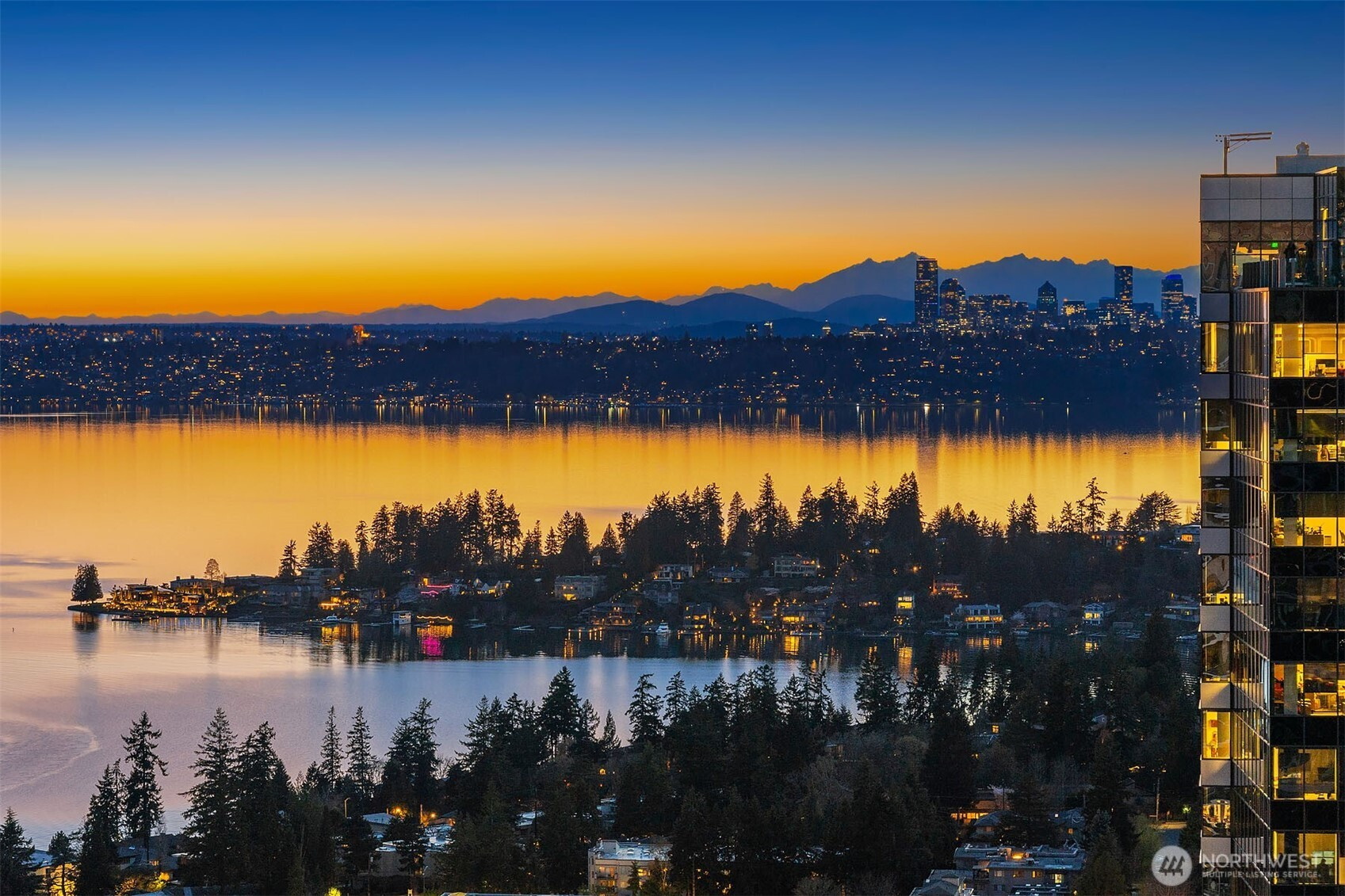 10700 NE 4th Street, Bellevue, WA 98004