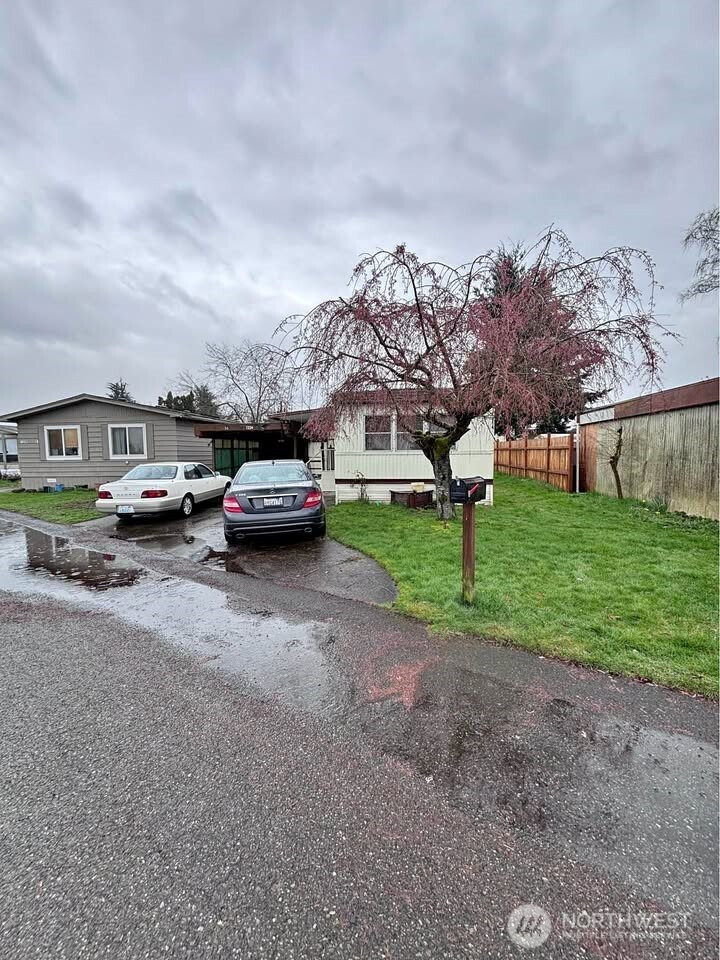 72224 48th Street Ct E, Fife, WA 98424