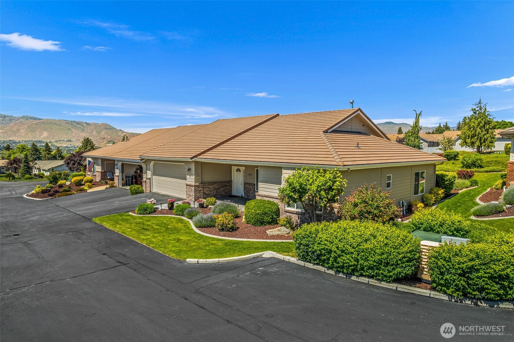 1380 Eastmont Avenue, East Wenatchee, WA 98802