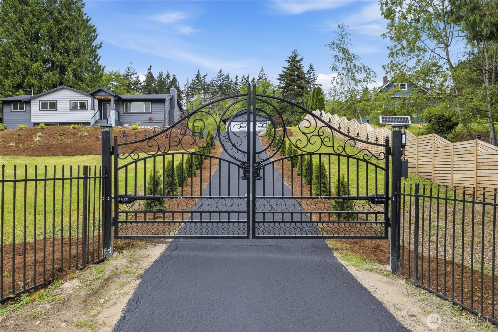 23032 7th Avenue SE, Bothell, WA 98021