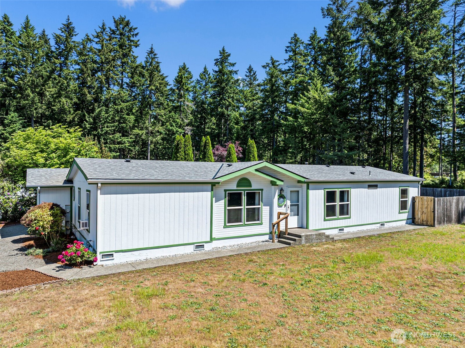 2084 Hastings Lane SE, Port Orchard, WA 98367