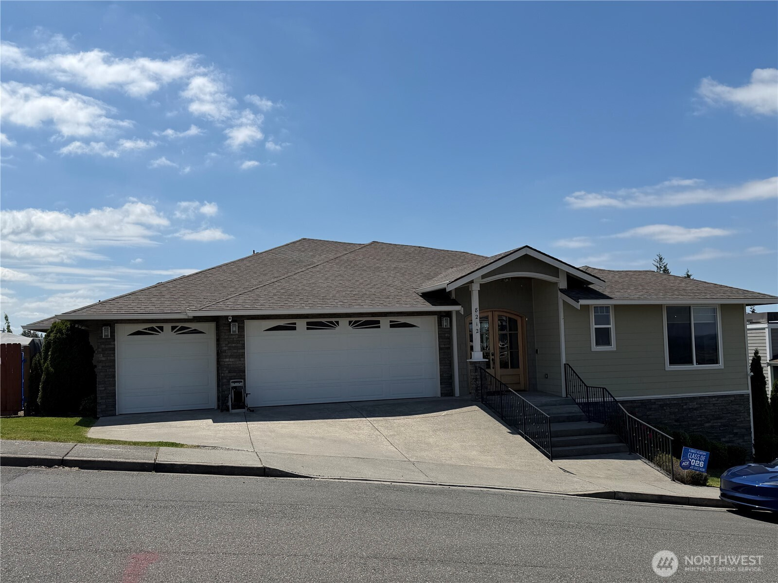 8212 72nd Place NE, Marysville, WA 98270