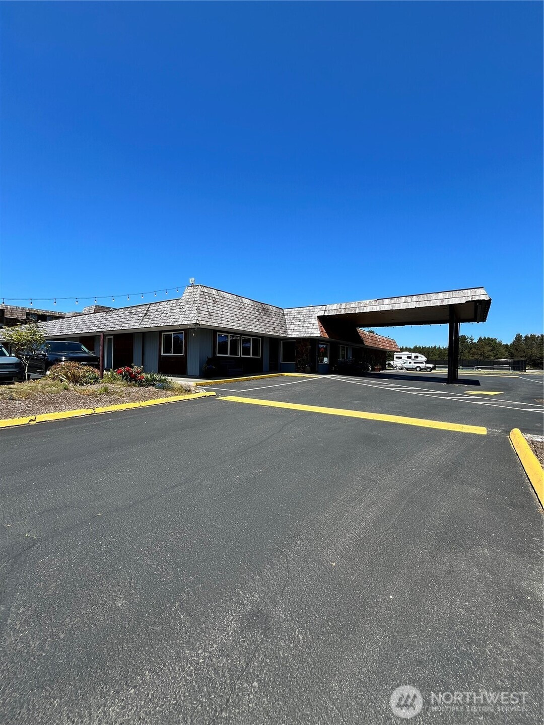 304 14th Street NW, Long Beach, WA 98631