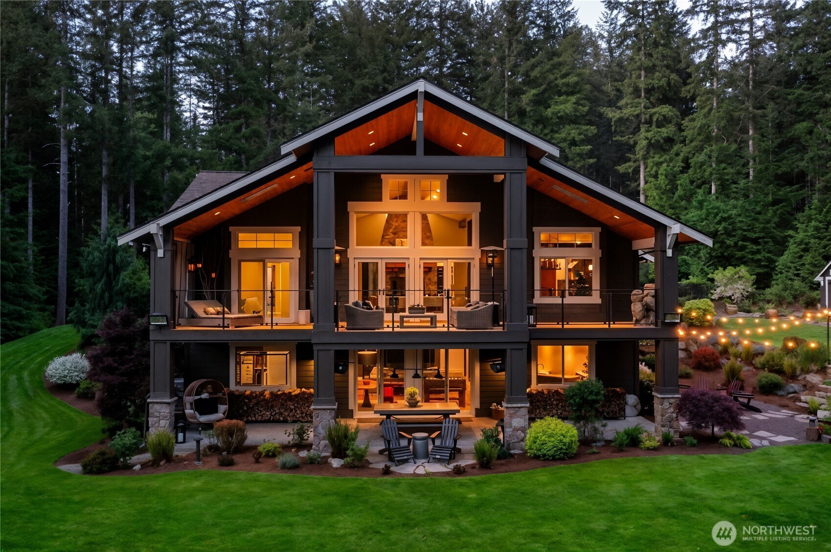 32511 SE 111th Place, Issaquah, WA 98027