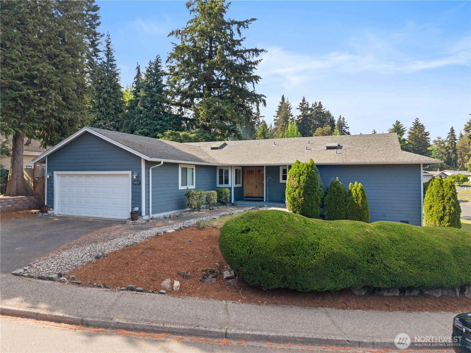 10812 NE 143rd Street, Kirkland, WA 98034