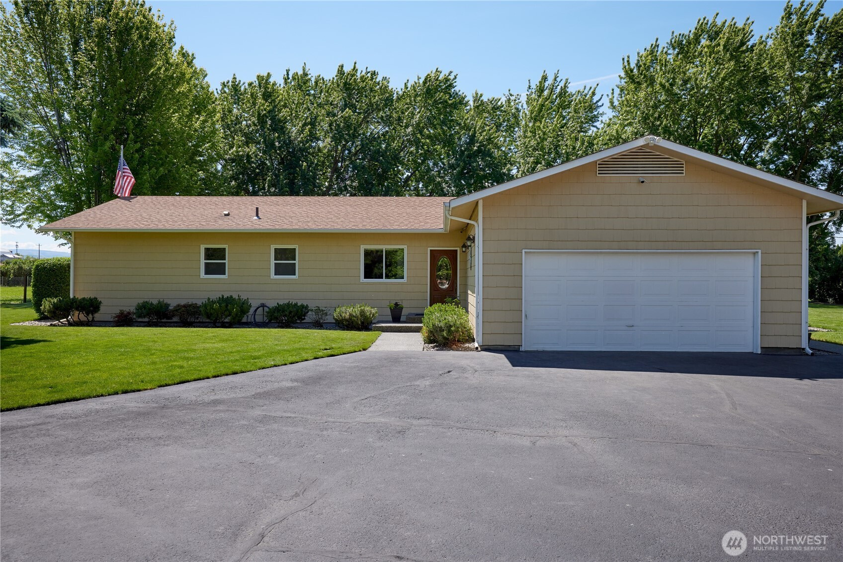 746 County Road 448, Walla Walla, WA 99362
