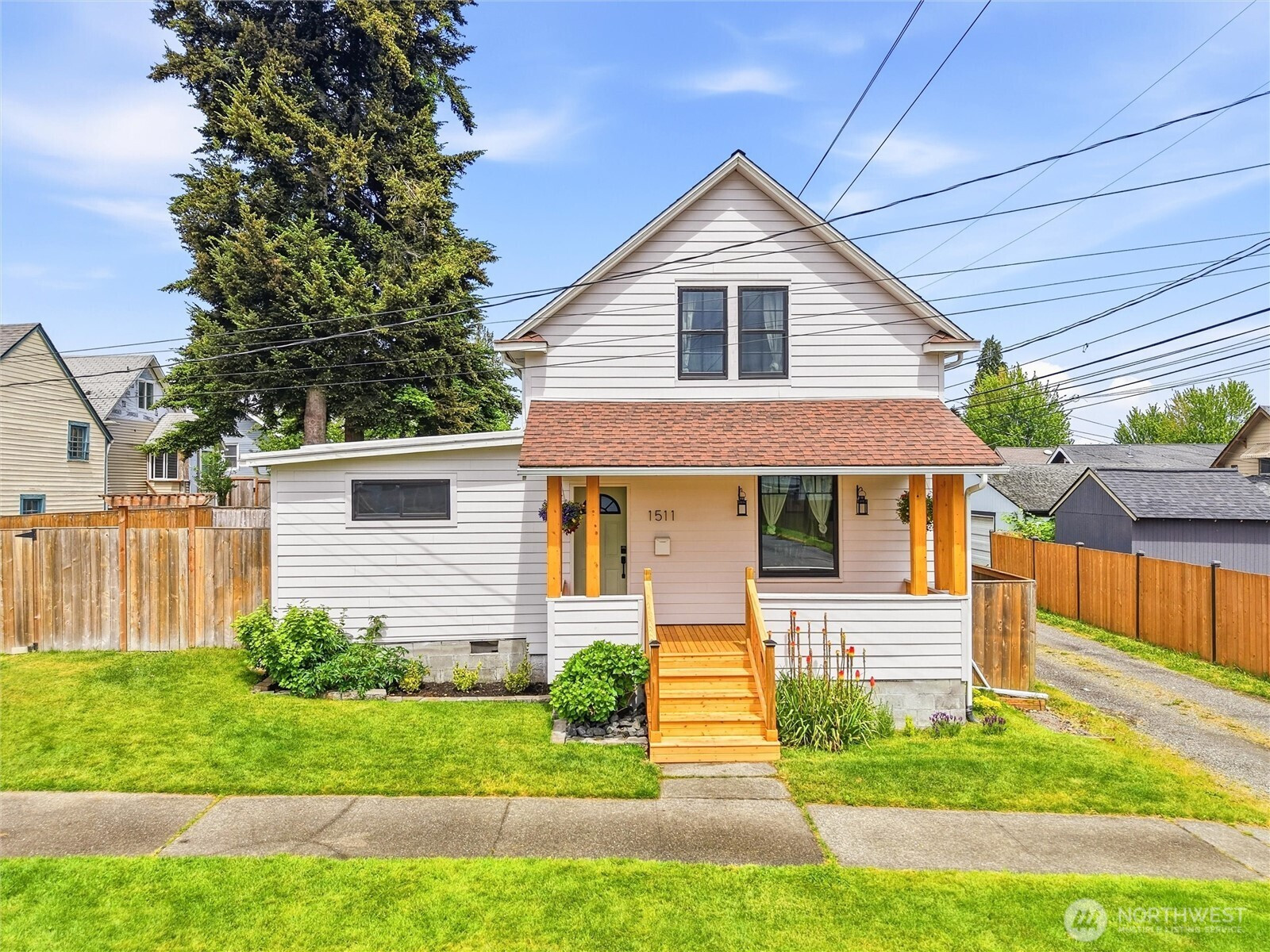 1511 S 17th Street, Tacoma, WA 98405