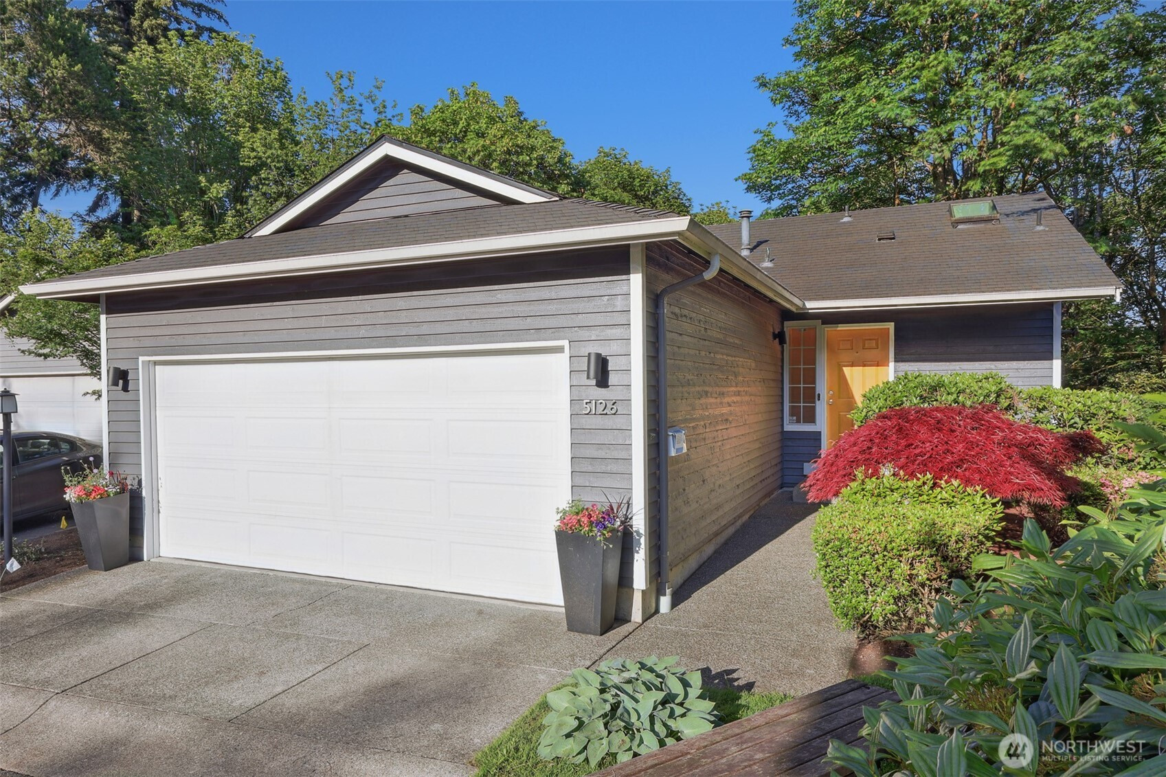 5126 S Garden Loop Road, Seattle, WA 98118