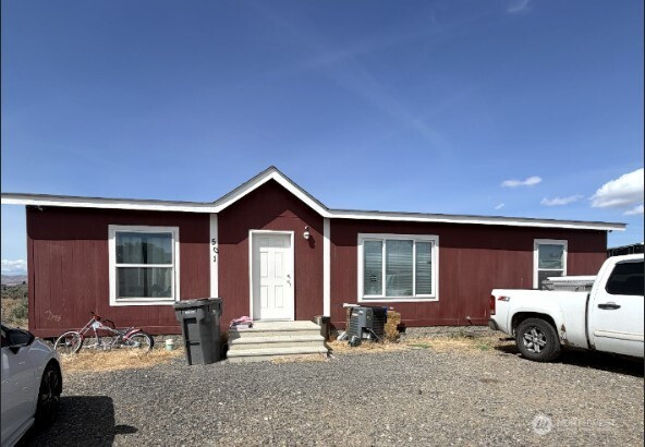 501 Fowler Lane SW, Mattawa, WA 99349