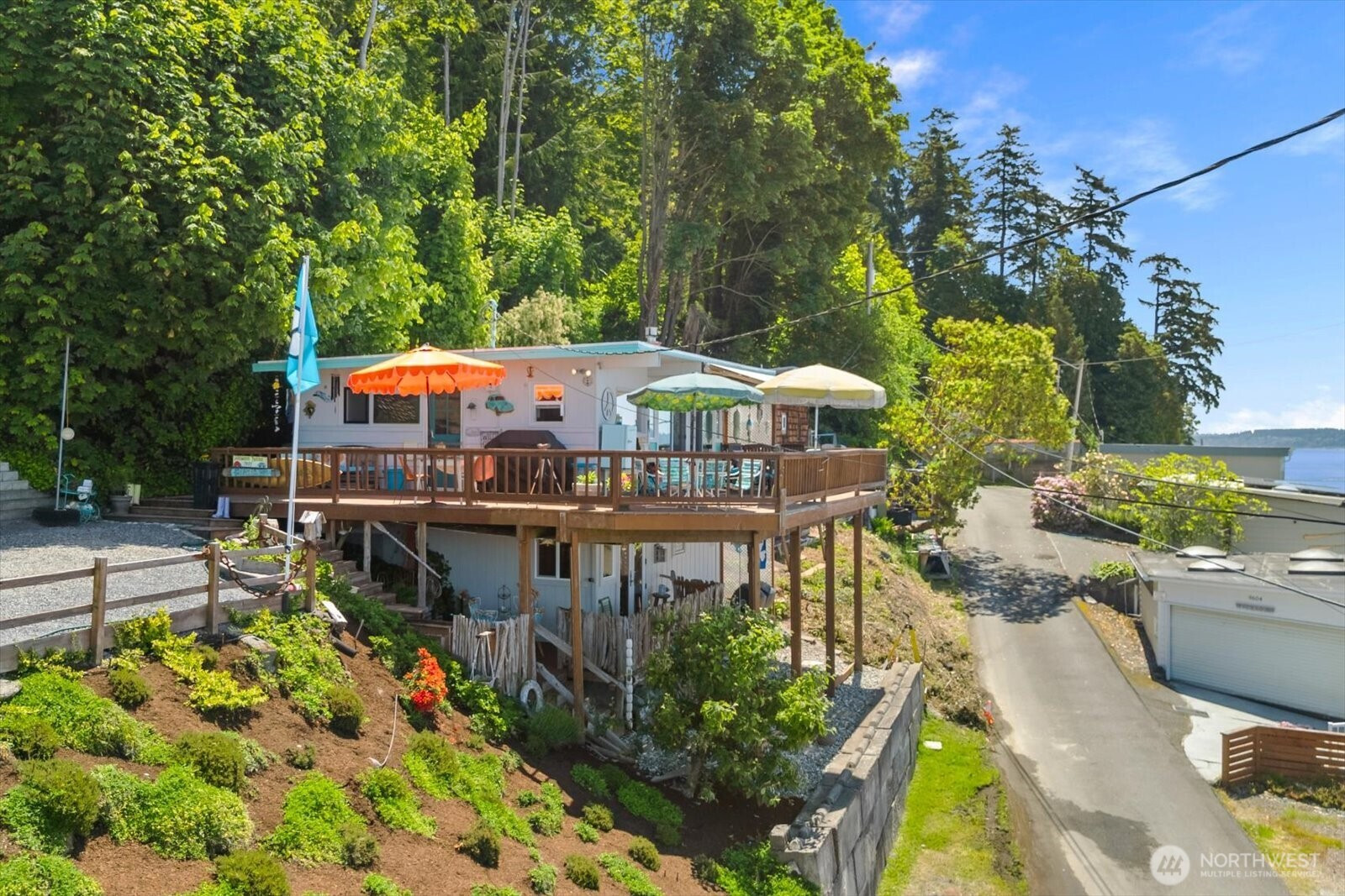 9607 66th Avenue NW, Tulalip, WA 98271