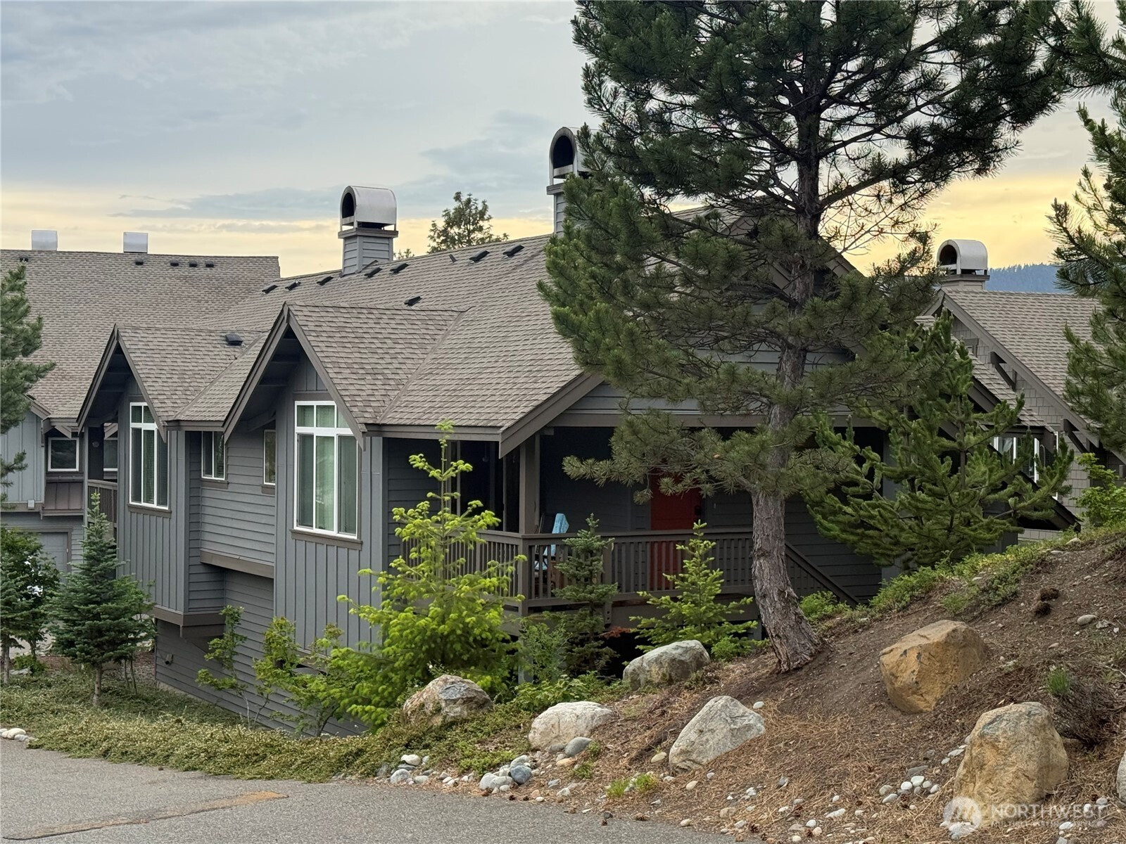 21 Raintree Lane, Ronald, WA 98940