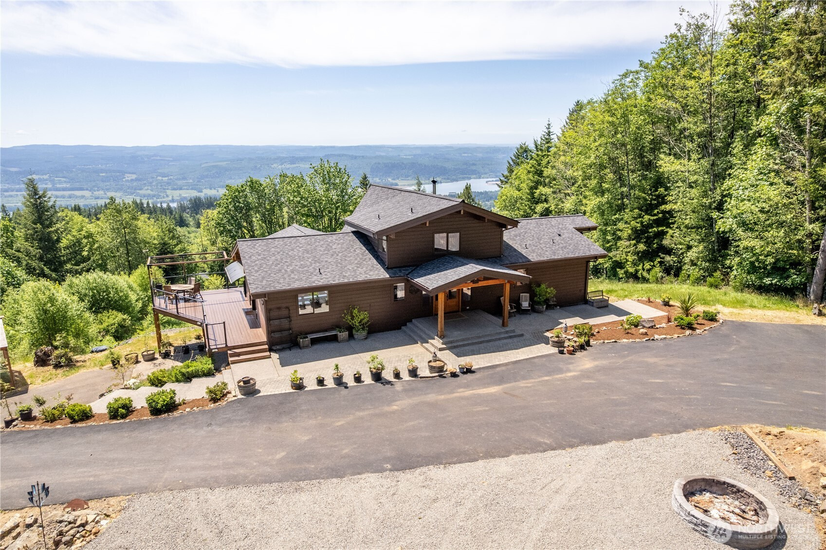 176 Shipview Road, Kalama, WA 98625