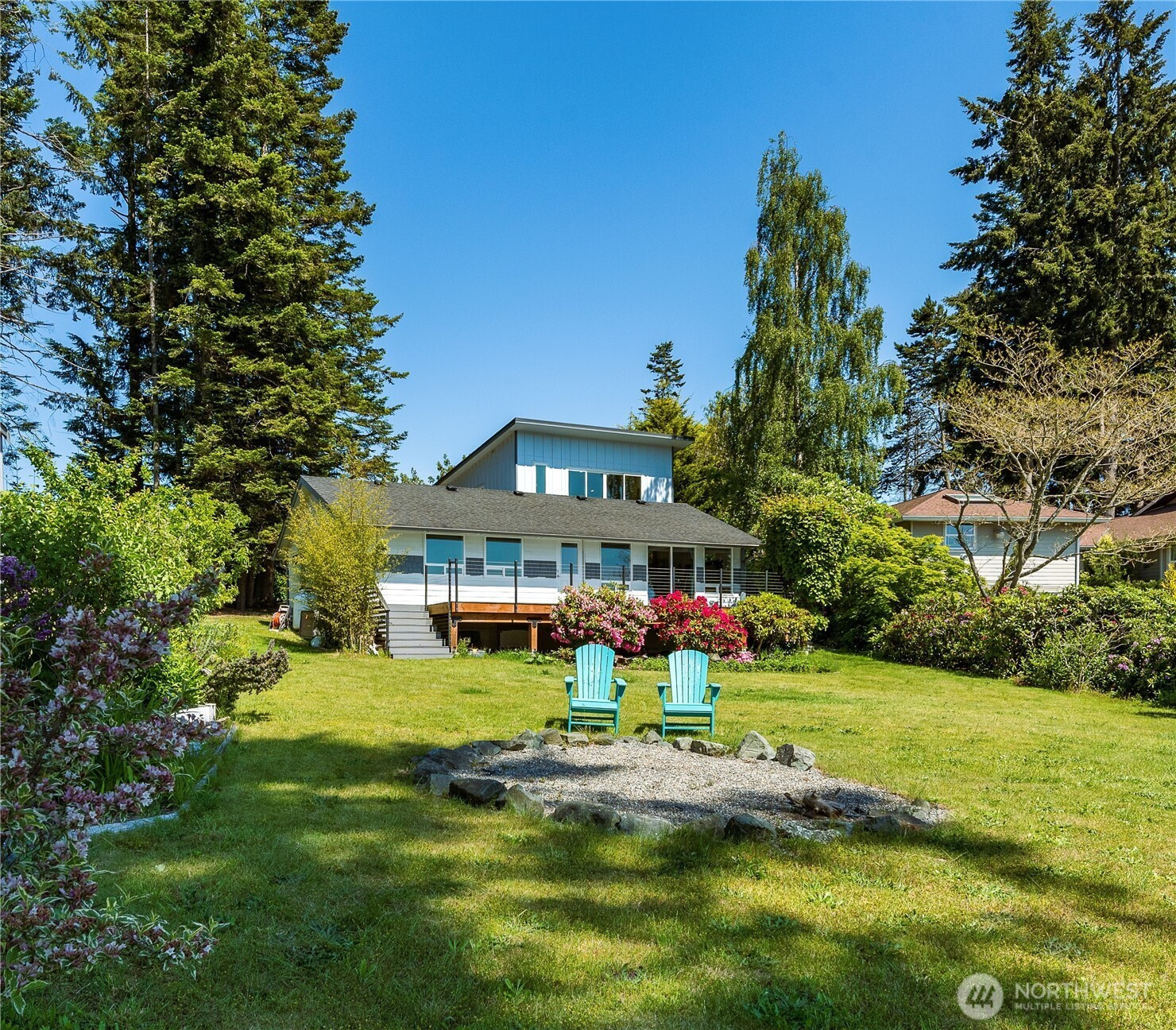 3568 S Camano Drive, Camano Island, WA 98282
