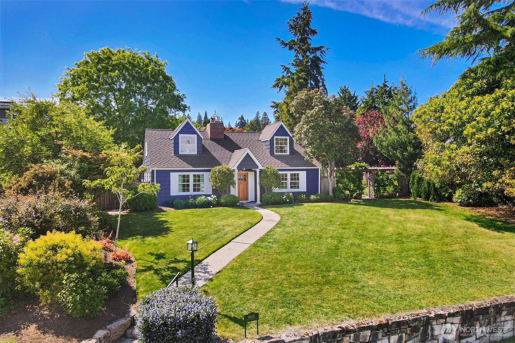 6605 57th Avenue NE, Seattle, WA 98115