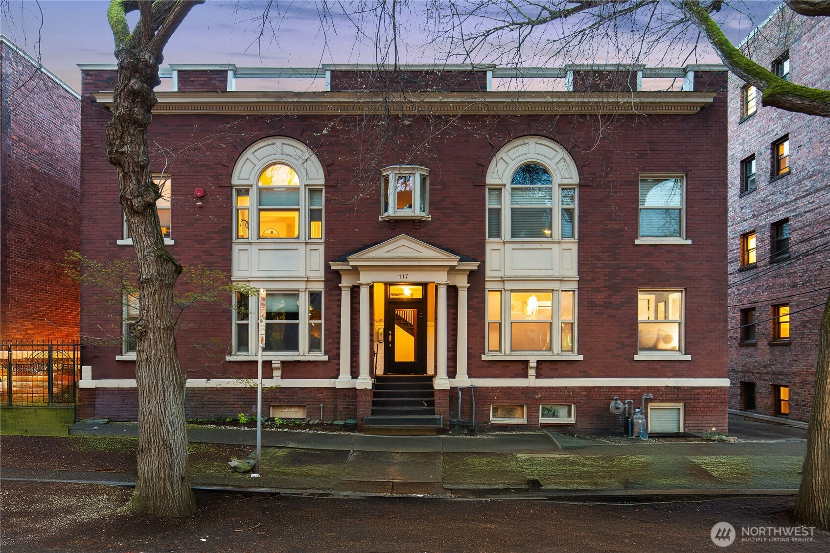 117 John Street, Seattle, WA 98109
