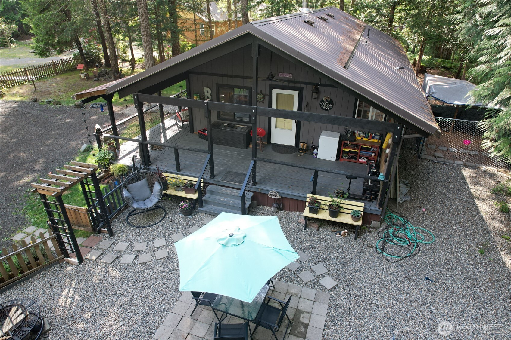 60 N Carp Place N, Hoodsport, WA 98548