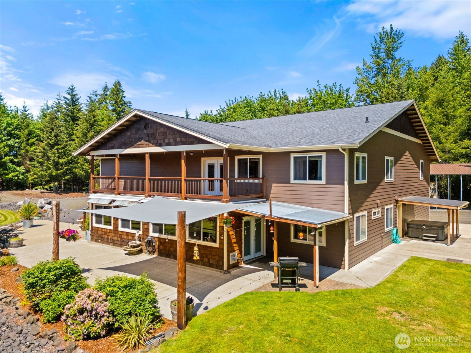 5924 139th Trail SW, Rochester, WA 98579