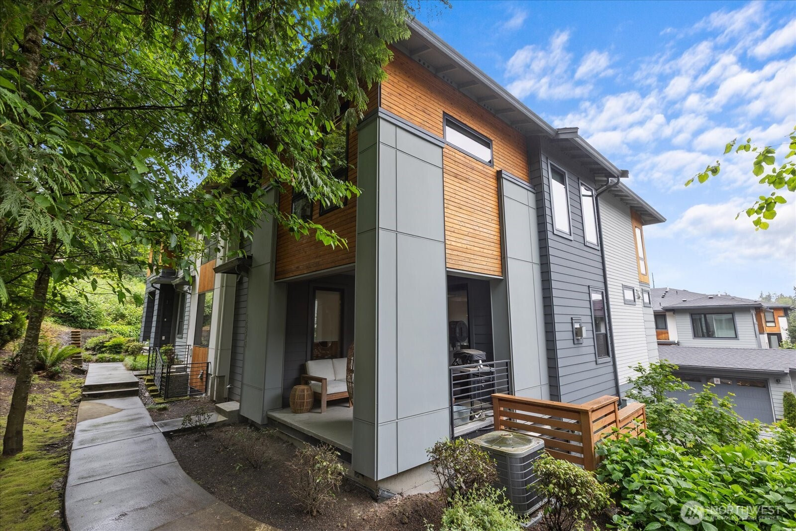 12873 SE 75th Road, Newcastle, WA 98056